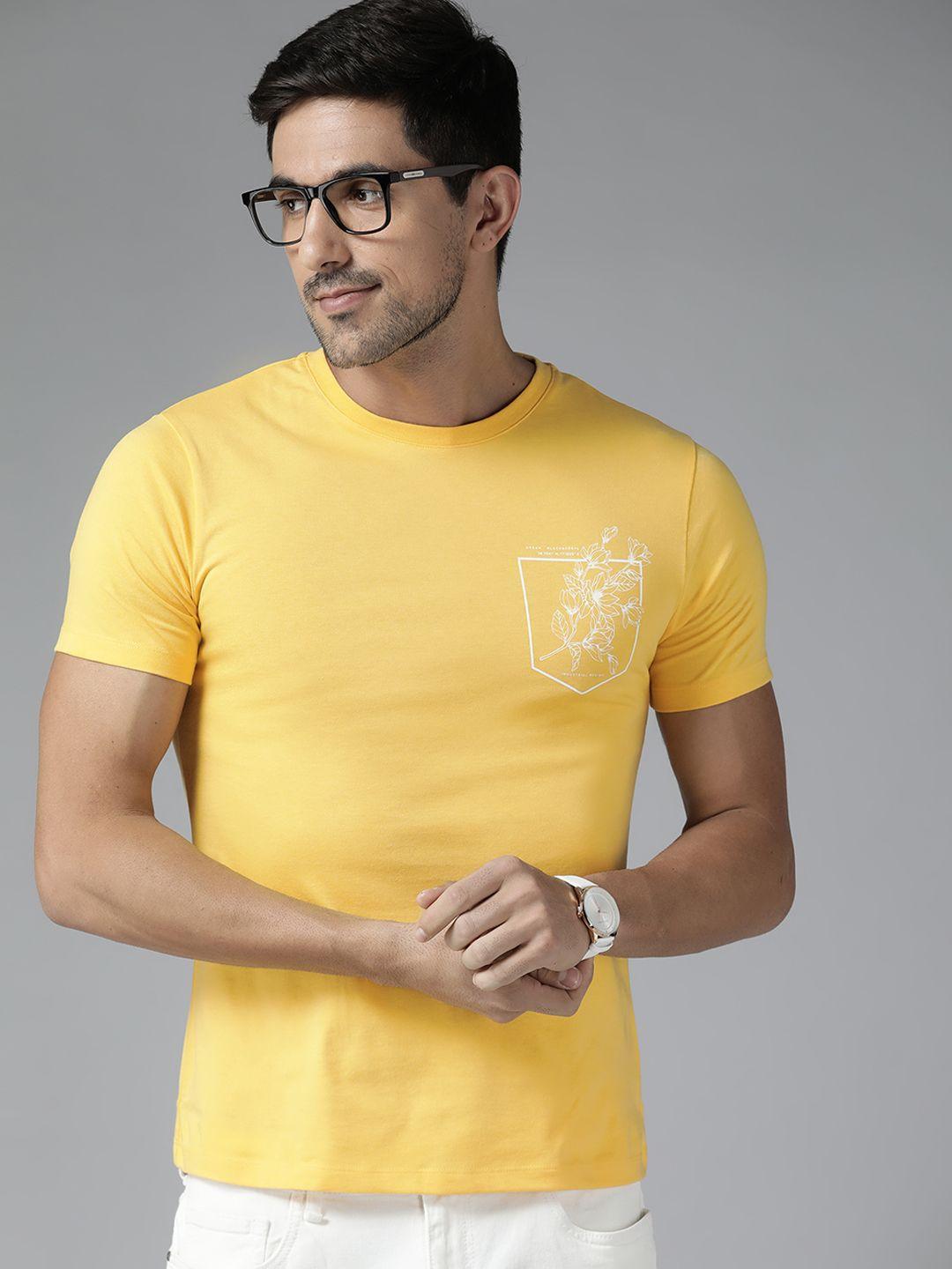 blackberrys men yellow floral printed slim fit t-shirt