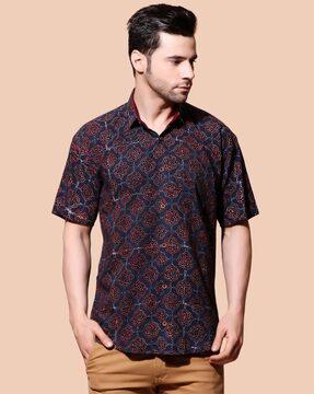 block print slim fit shirt