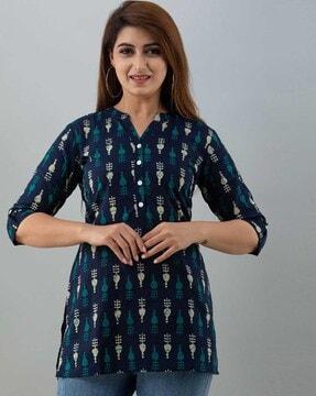 block print straight tunic with collar-neck