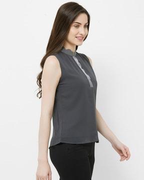 blouse top with pleats & scalloped neck