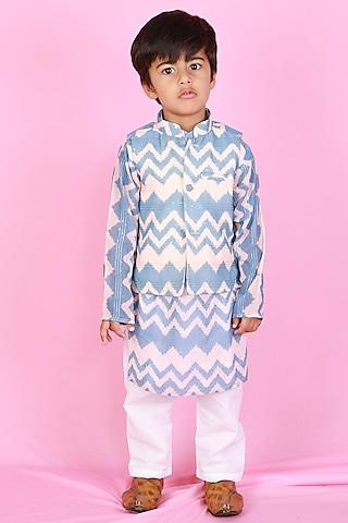 blue & white printed kurta set with nehru jacket for boys