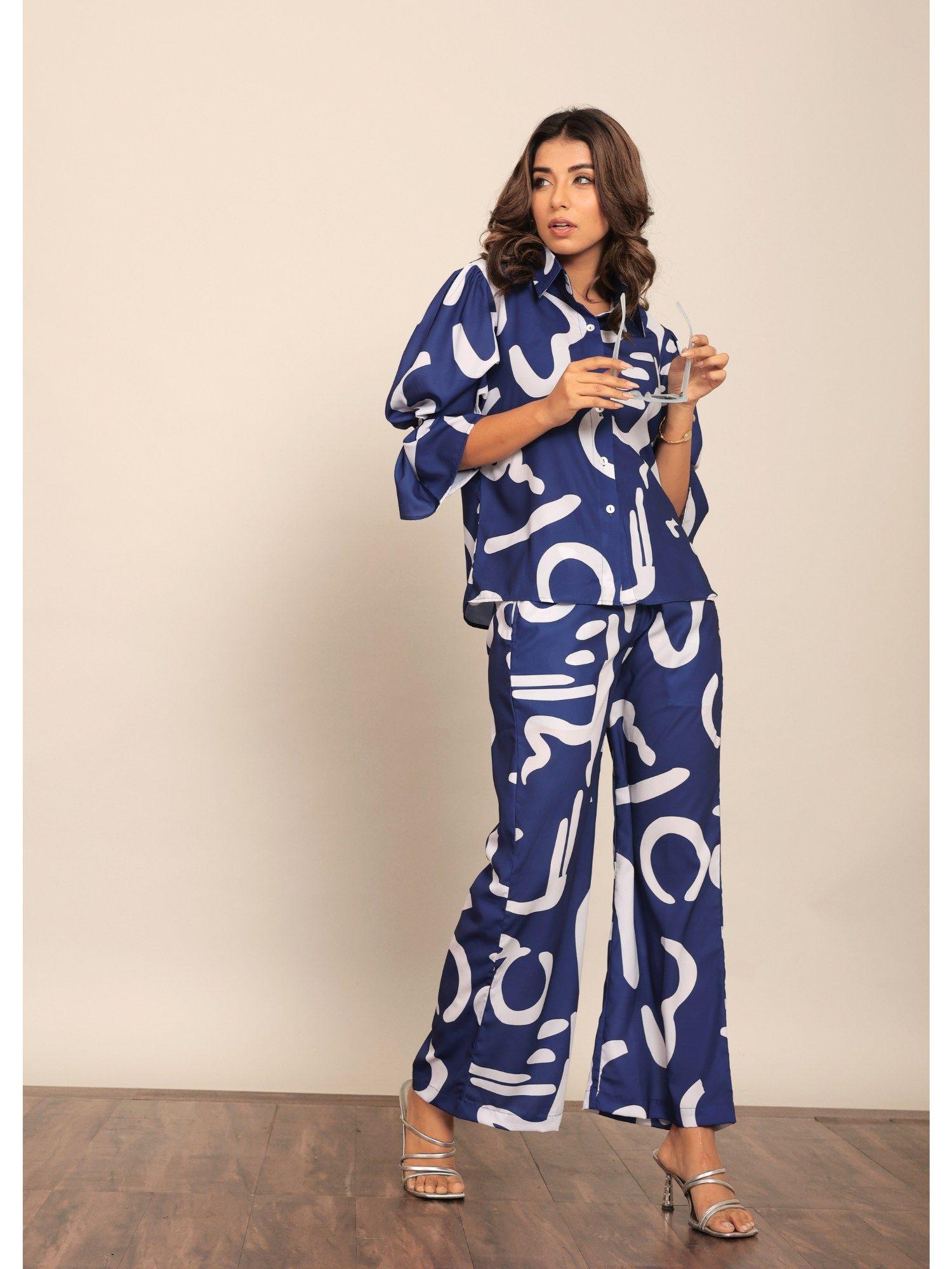 blue and white relaxed co-ord (set of 2)