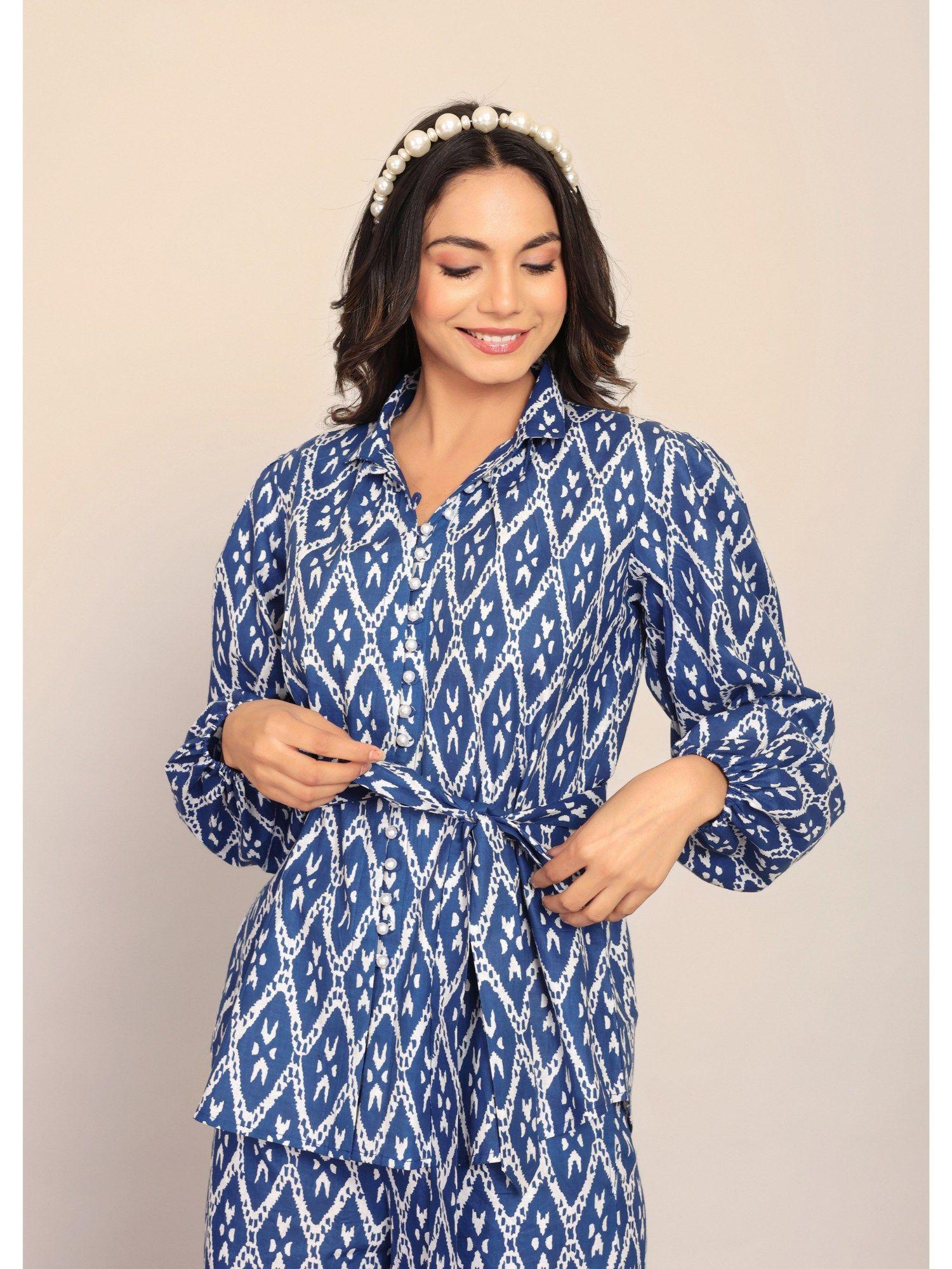 blue and white relaxed shirt with belt (set of 2)