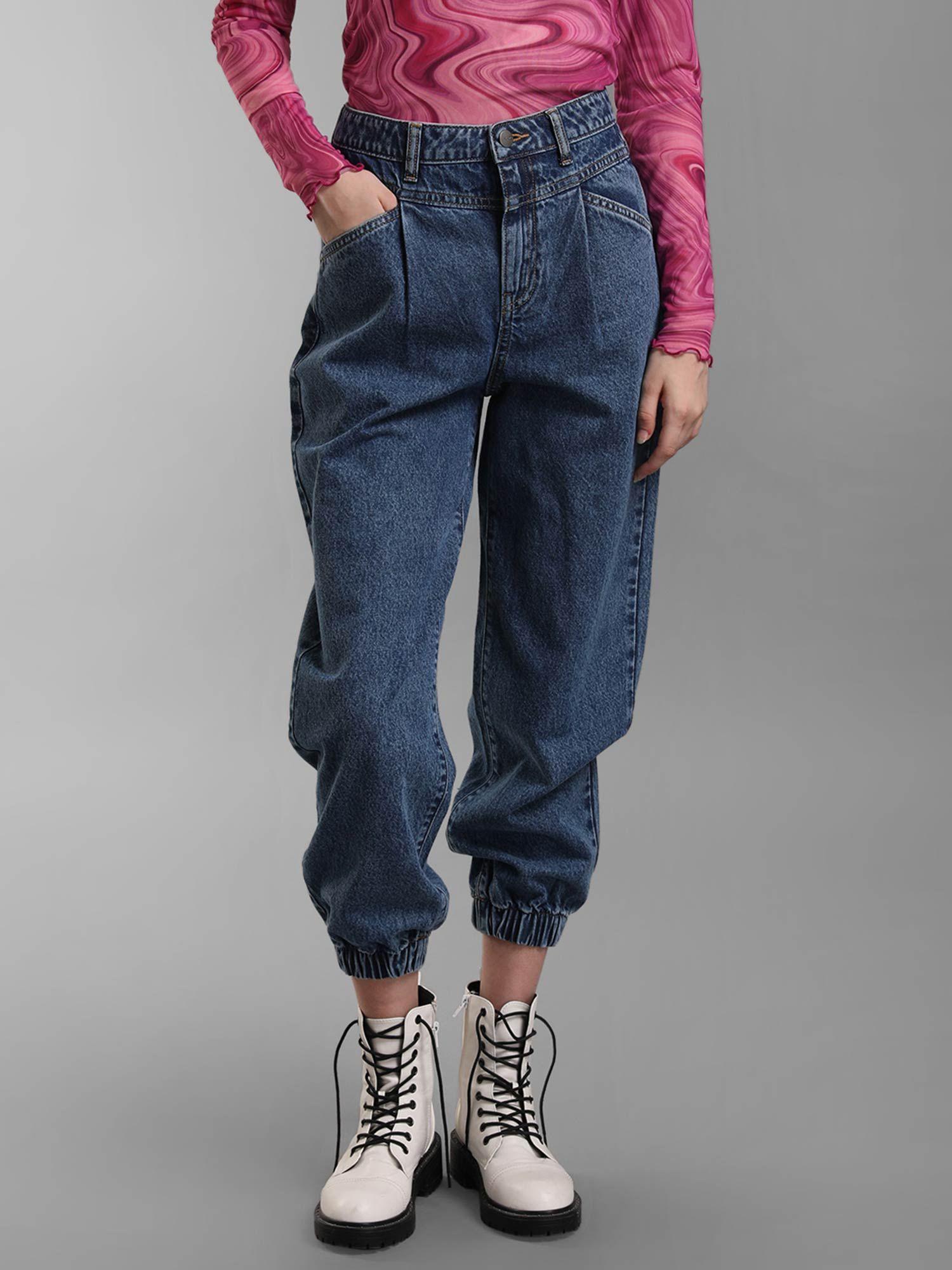 blue baggy jog jeans