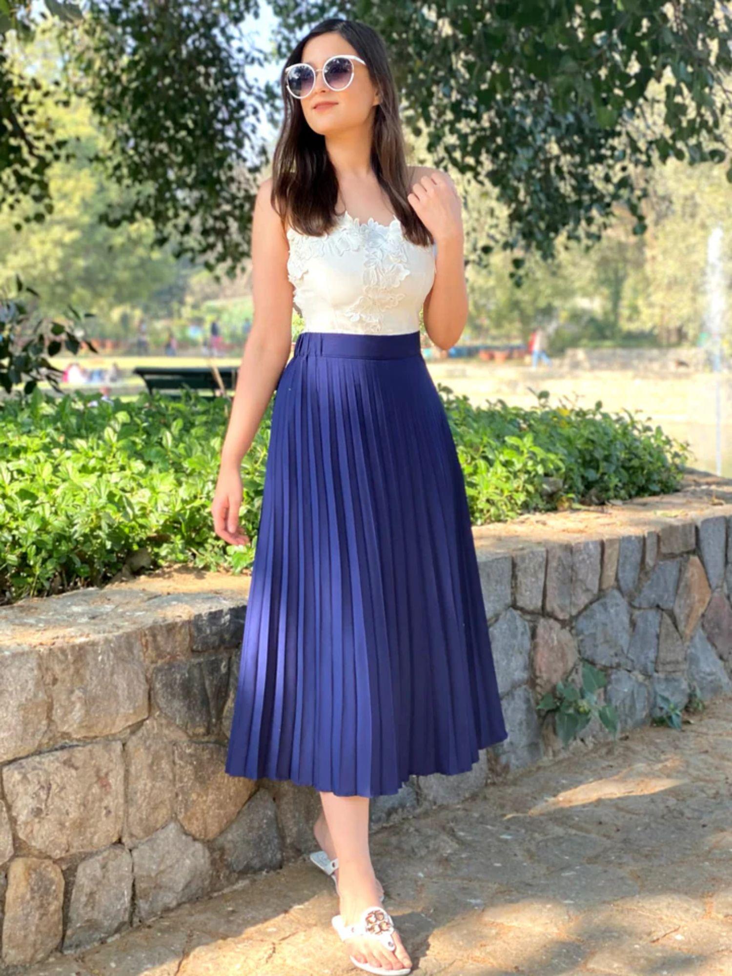 blue crepe pleated skirt