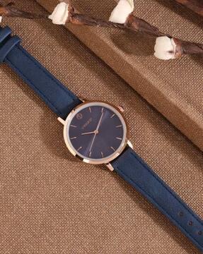 blue dial analogue fashion watch with leather strap for women