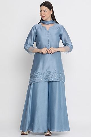 blue embroidered kurta set