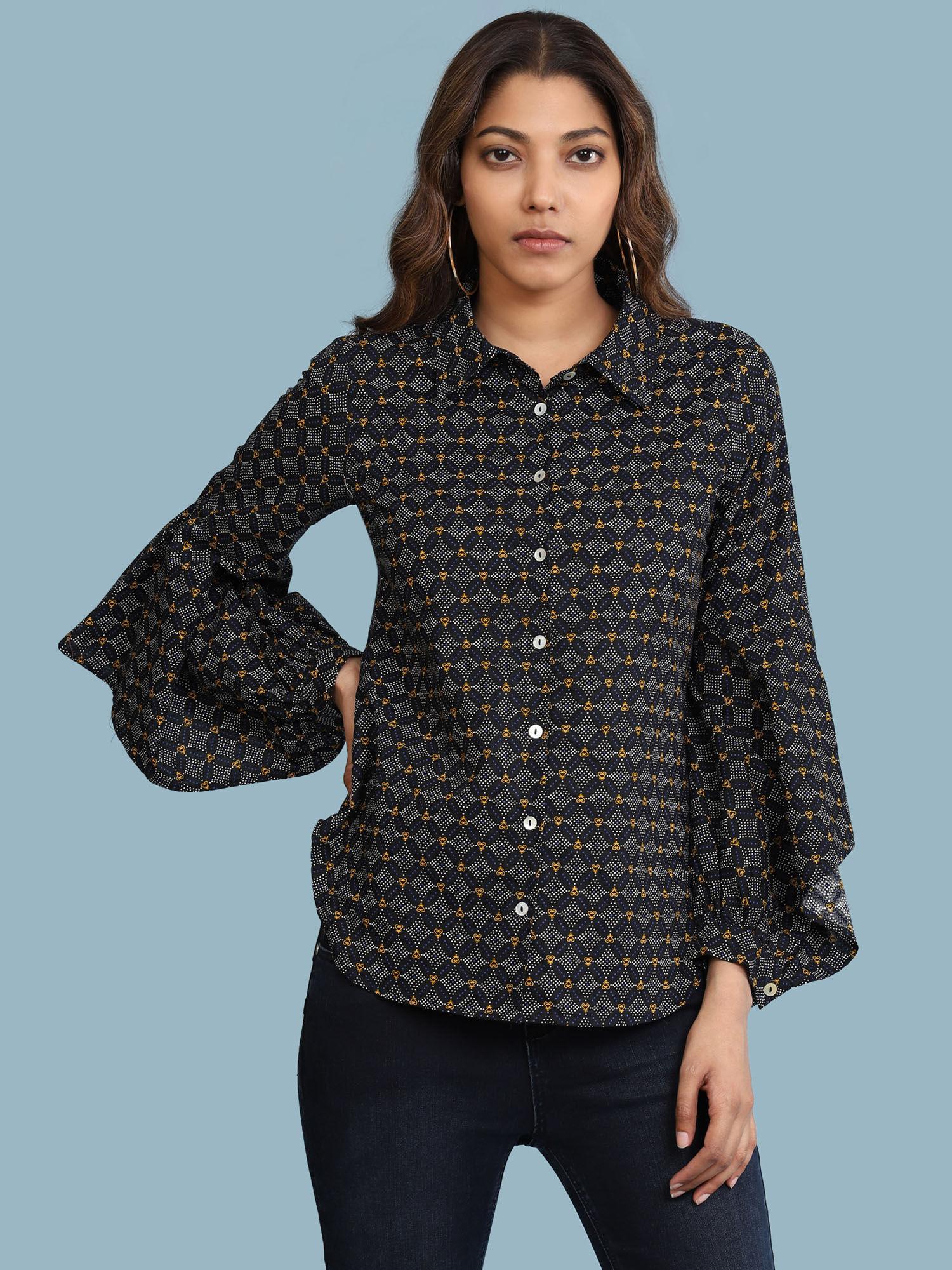 blue geometric print shirt