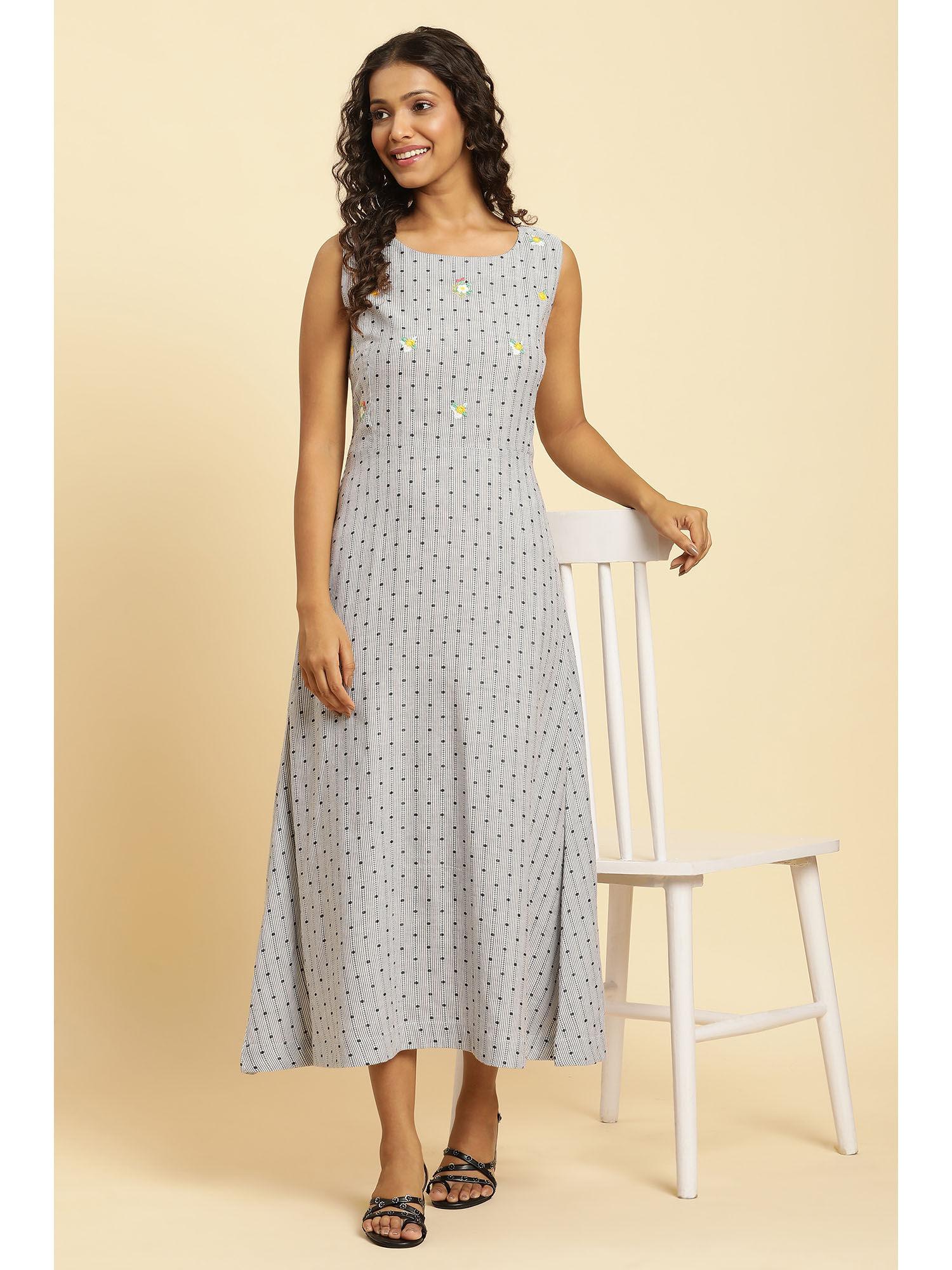 blue polka dots dress