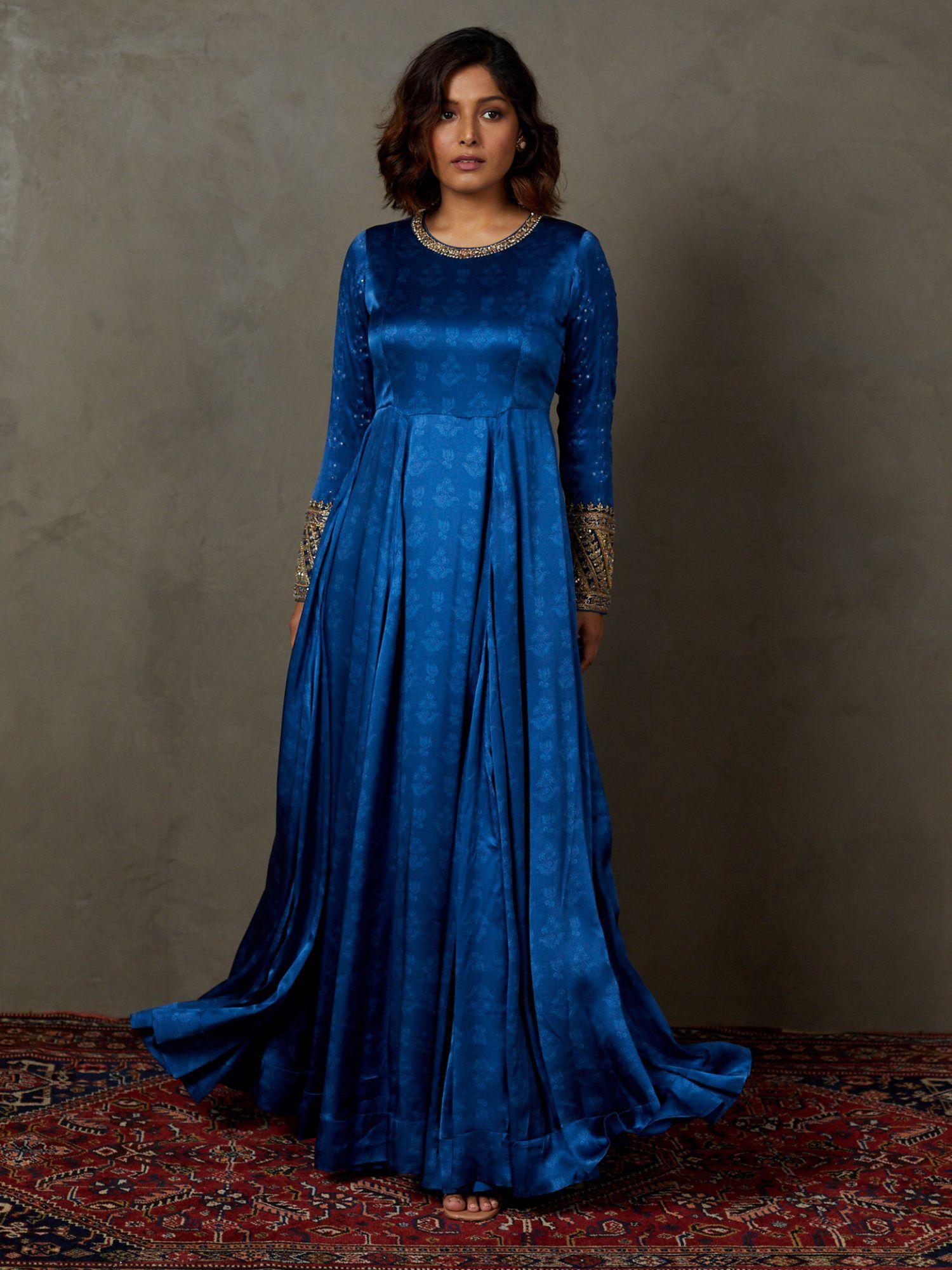 blue rupsi gown (m)