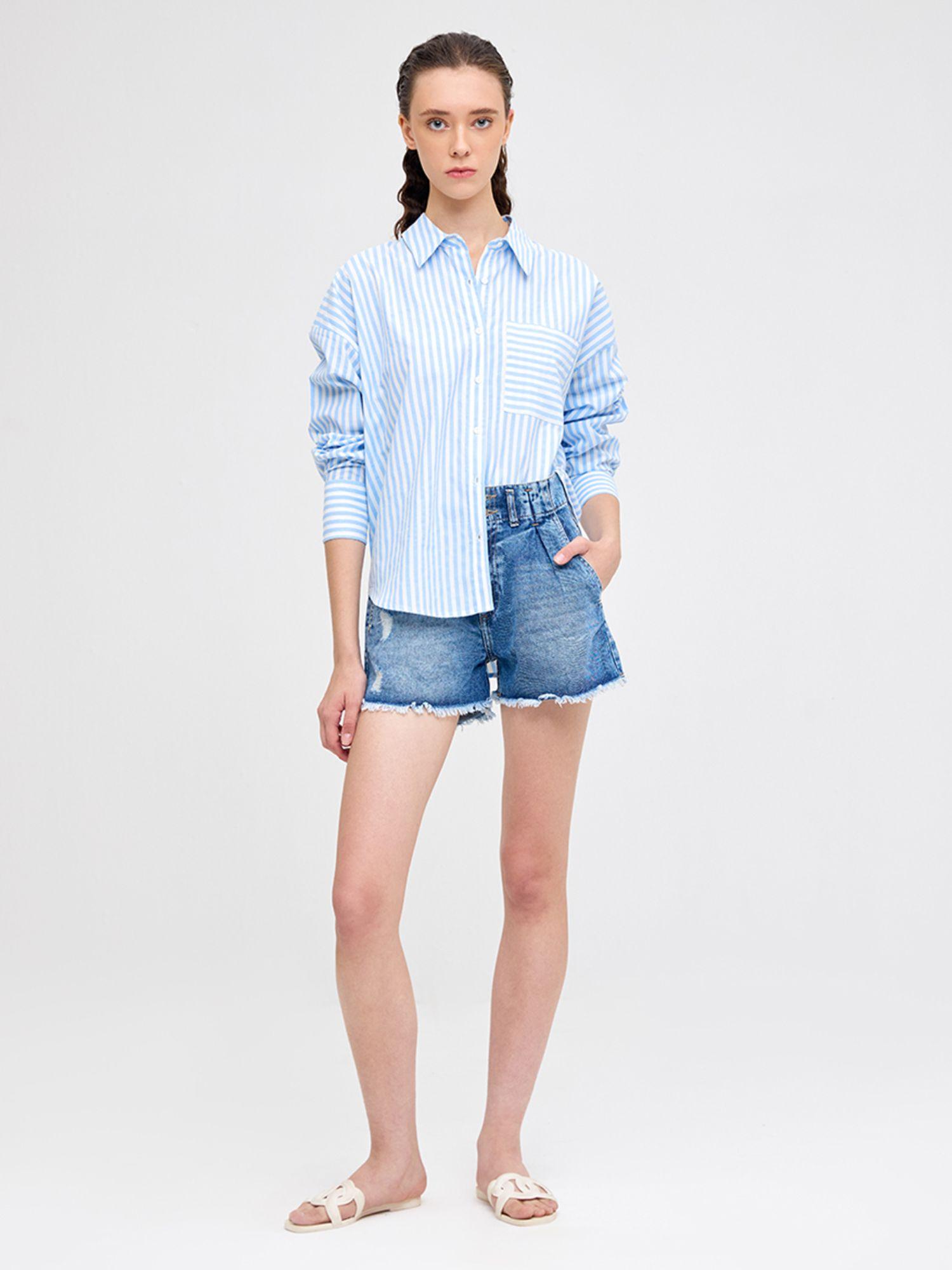 blue stripe shirt