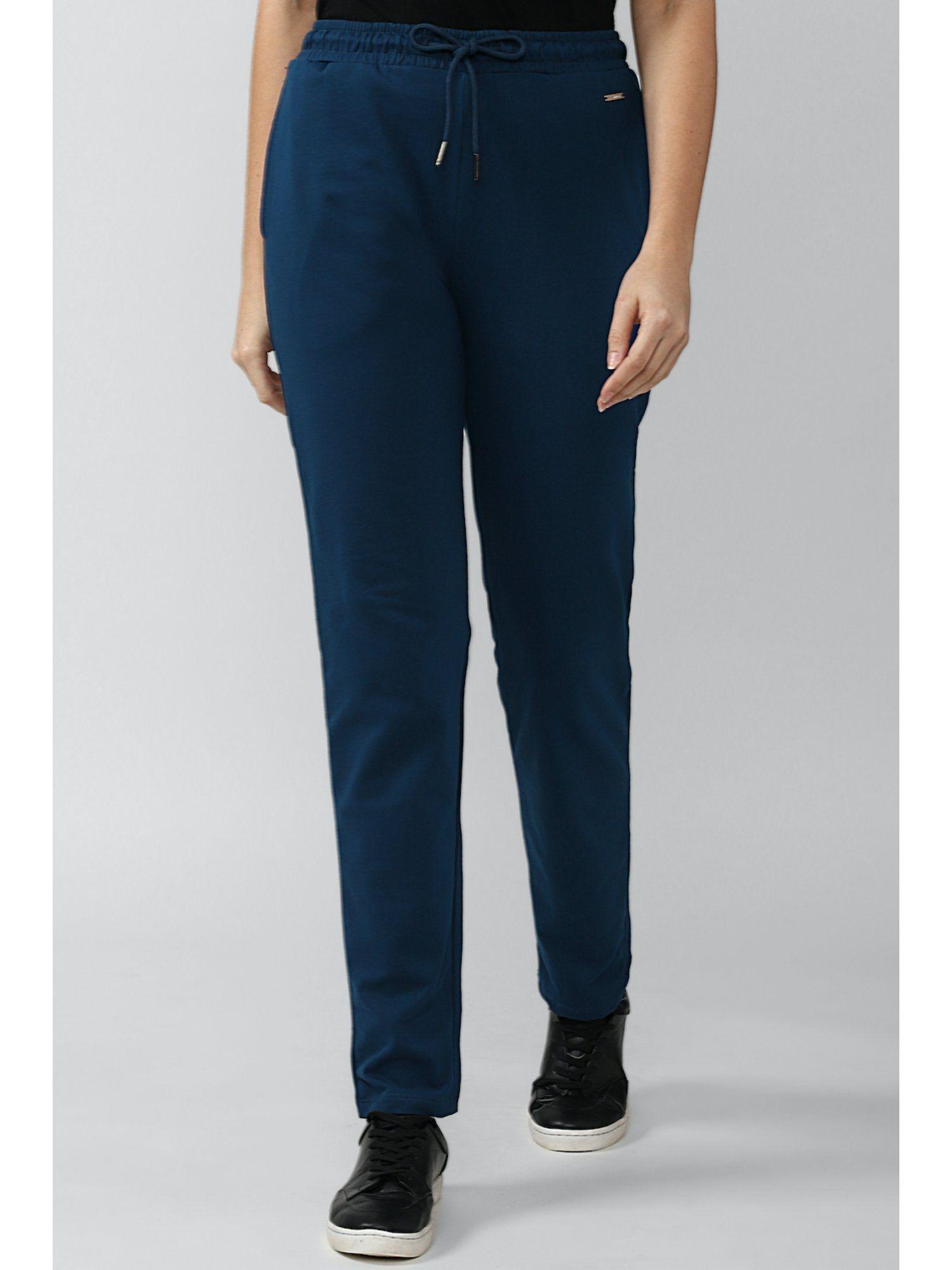 blue trousers