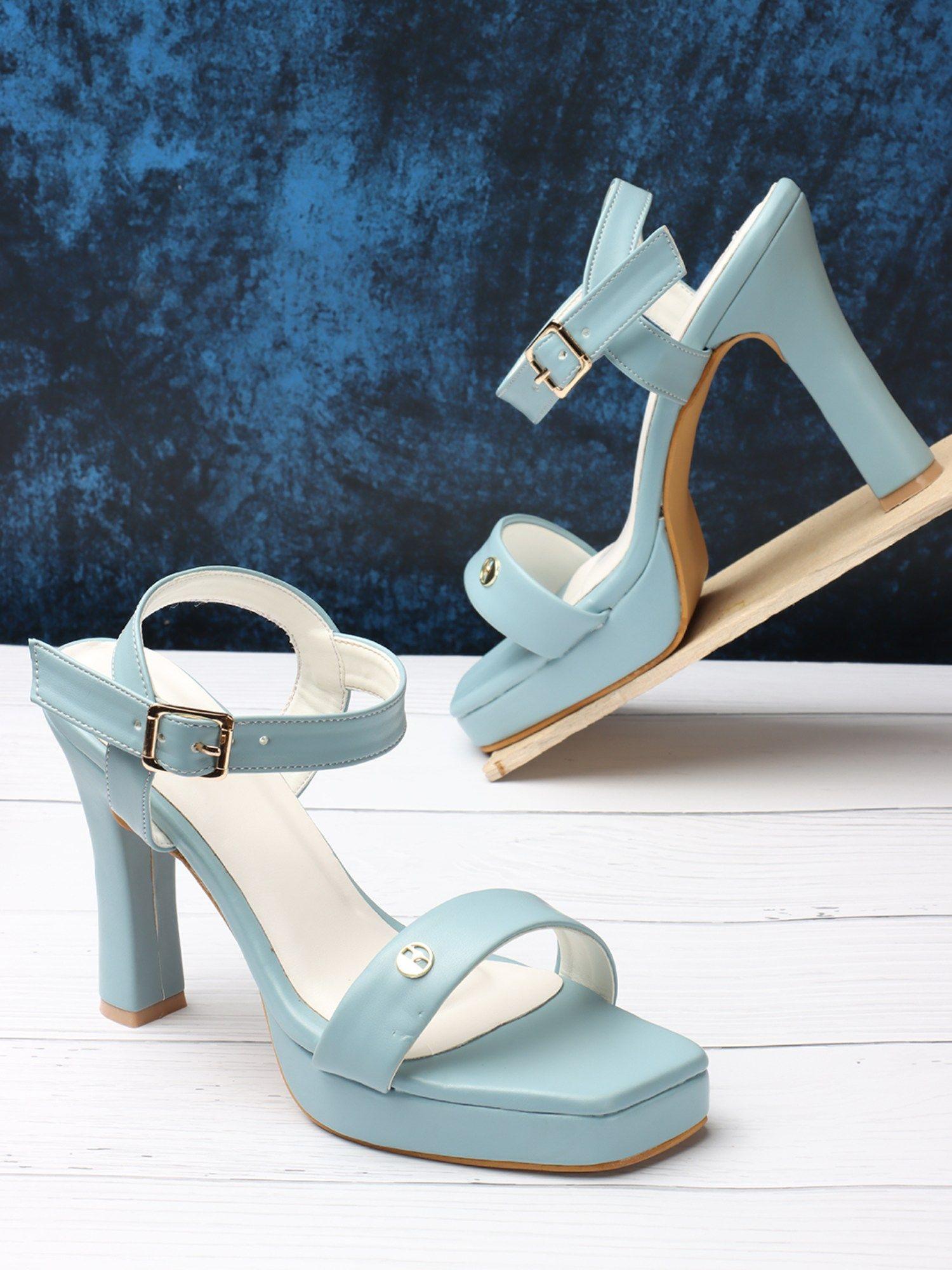 blue women buckle sandals