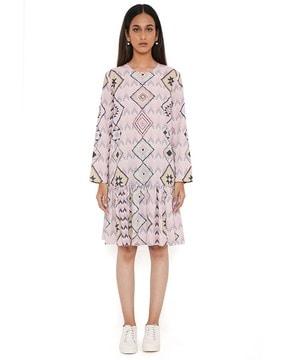 blush mosaic diamond print art crepe frill hem tunic