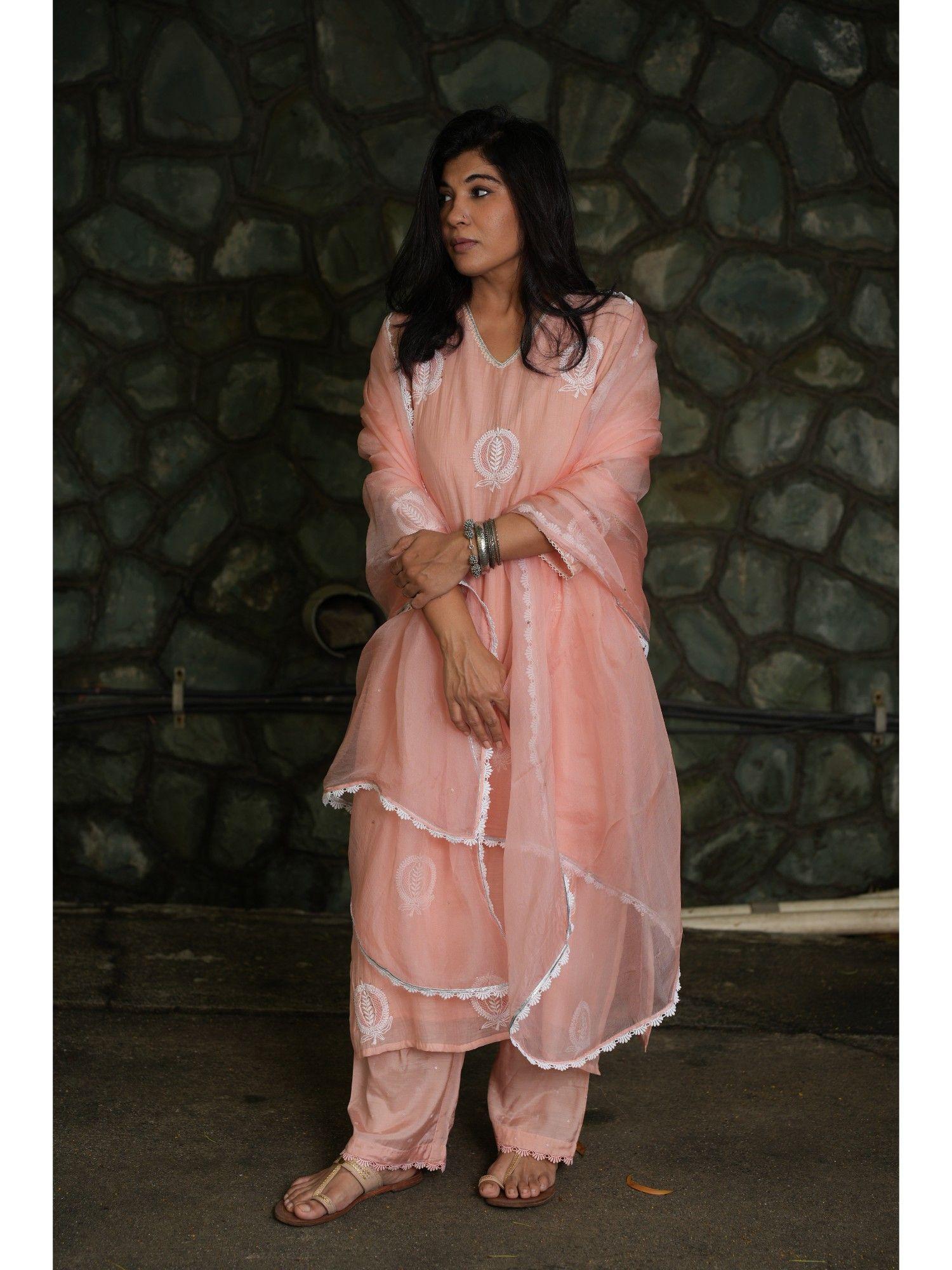 blush pink chikan embroidered kurta (set of 3)