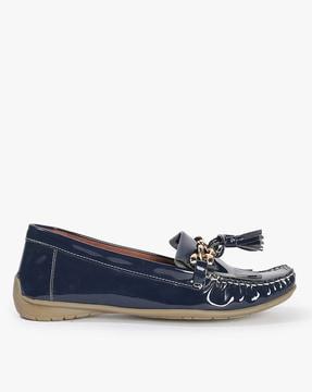 boat shoes with metal accent