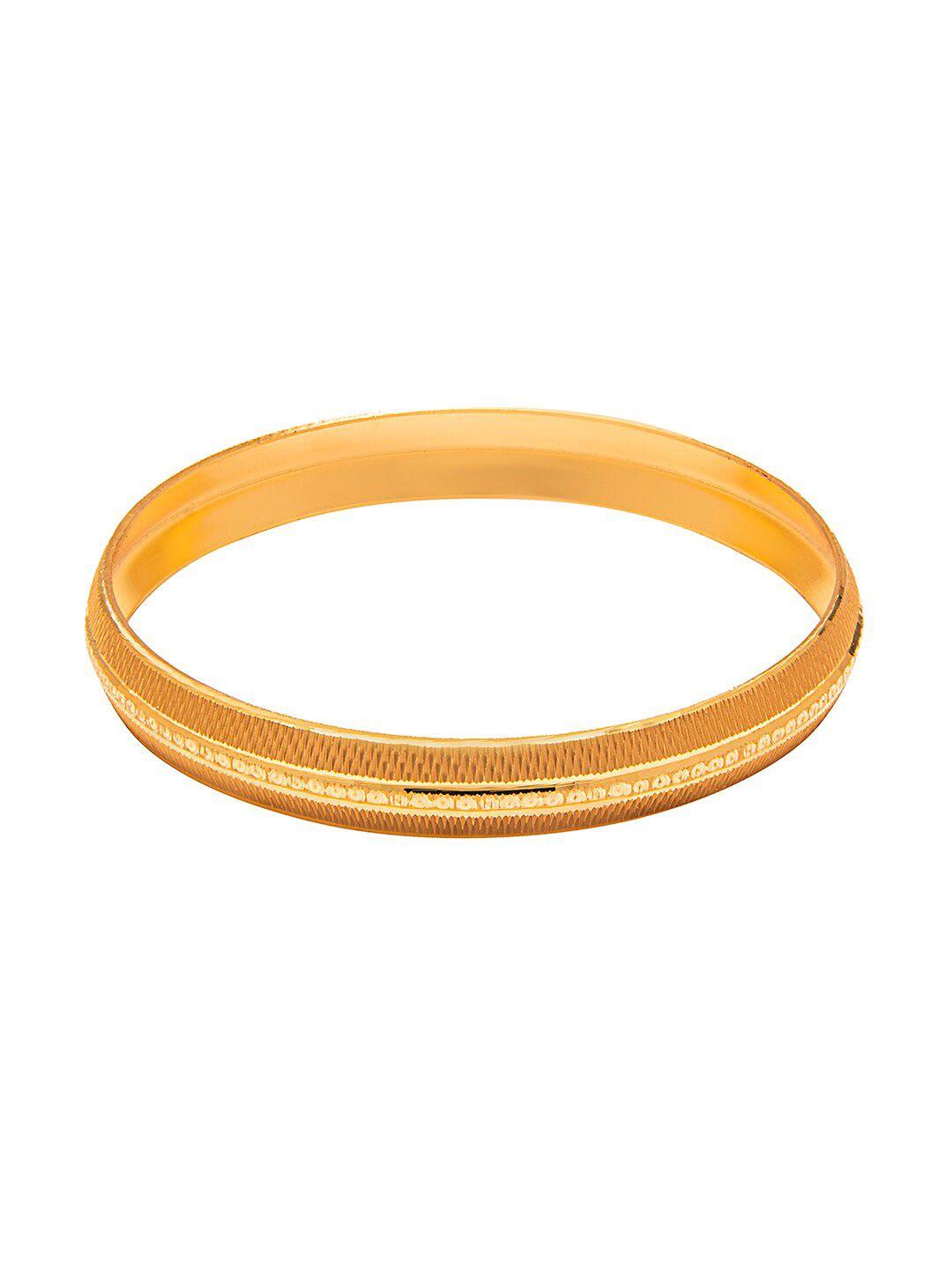 bodha men gold-toned kada bracelet