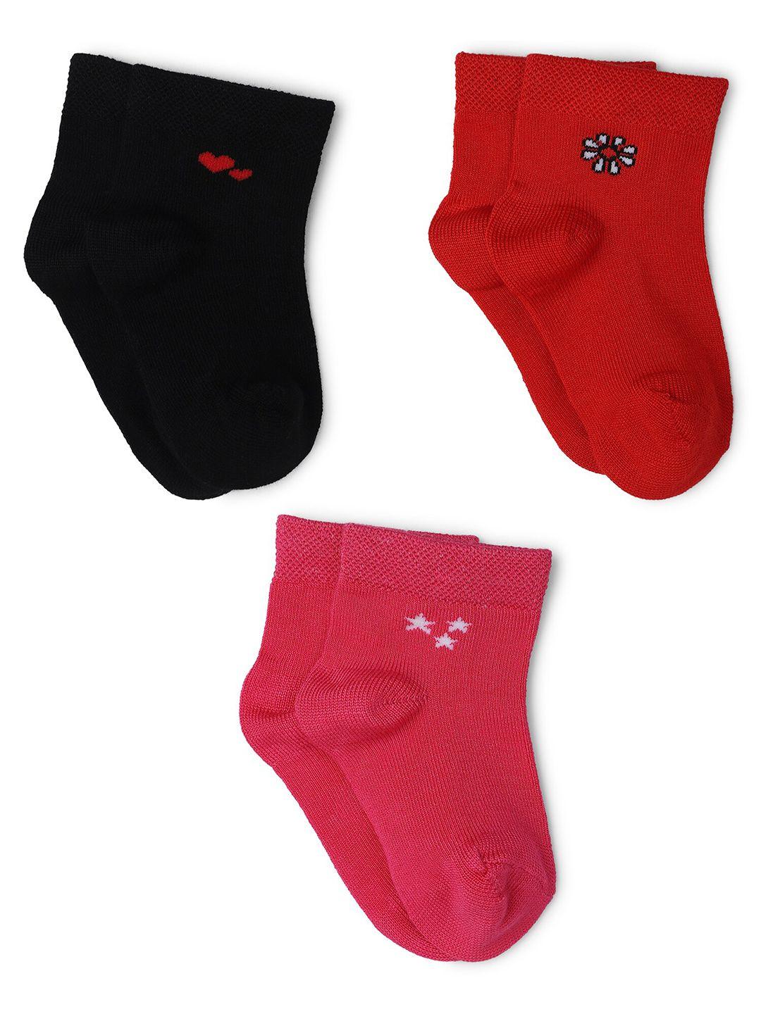 bodycare girls set of 3 assorted patterned ankle length cotton socks