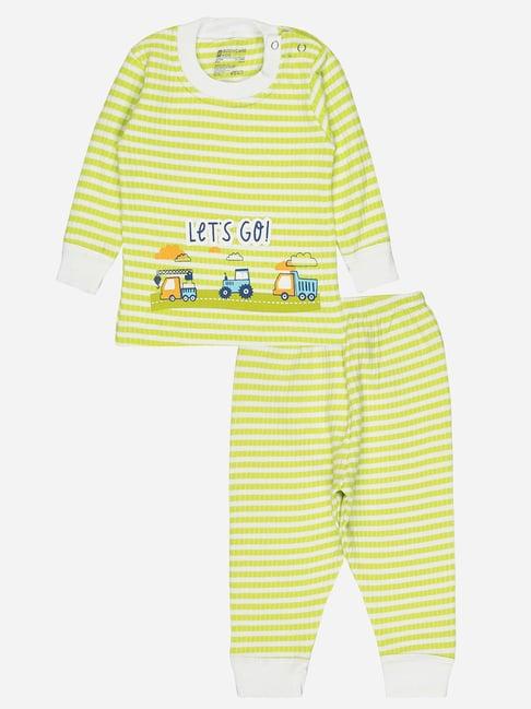 bodycare kids green printed full sleeves t-shirt with pants
