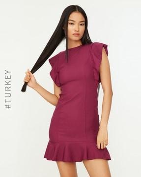 bodycon dress with cap sleeves