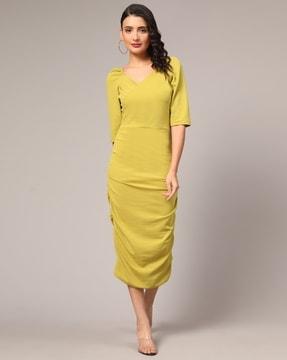 bodycon dress with puffed sleeves