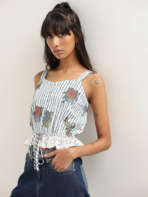 bombay paisley by westside white crop top