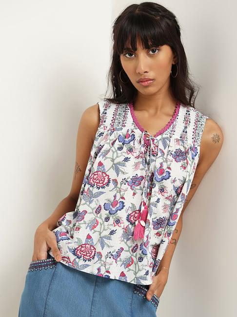 bombay paisley by westside white smocked top