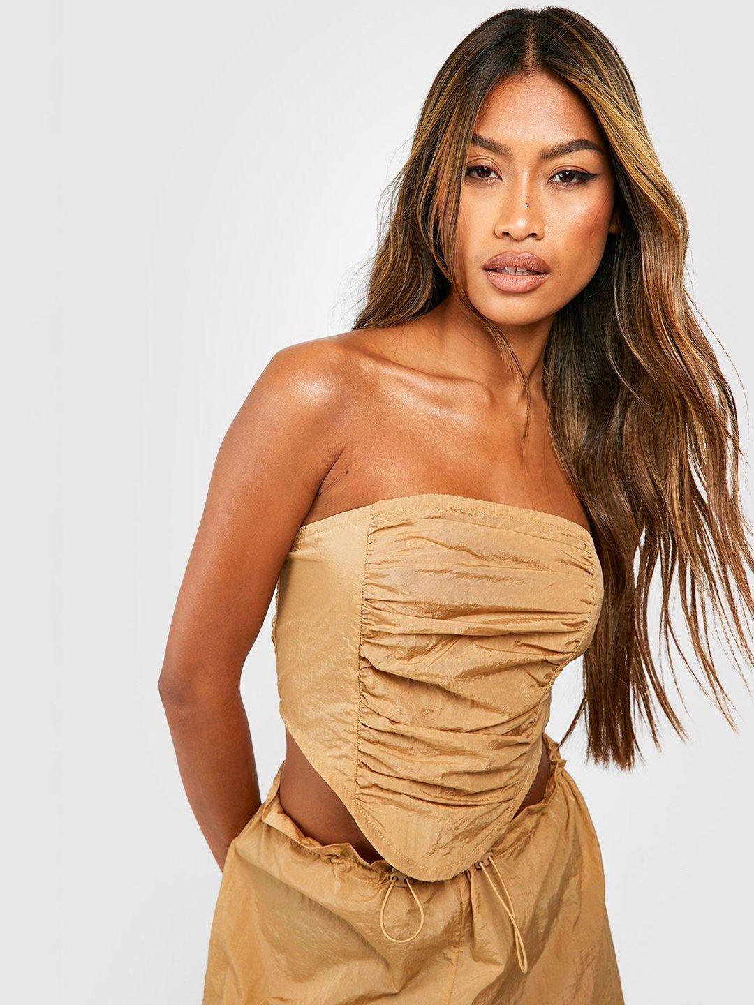 boohoo off-shoulder crop top