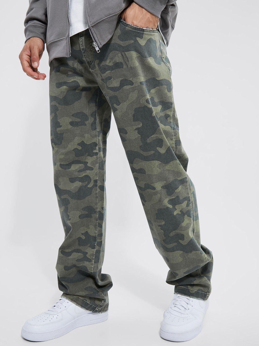 boohooman camouflage printed regular trousers