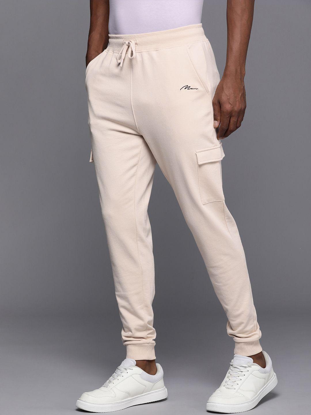 boohooman men solid regular fit cargo joggers