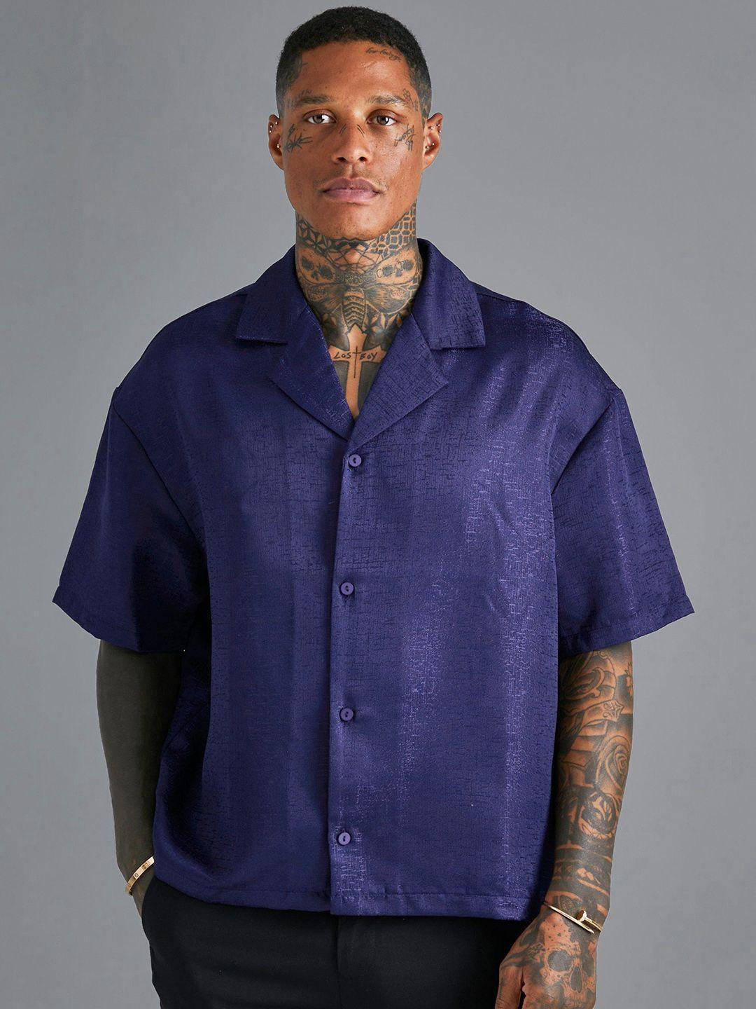 boohooman textured boxy casual shirt