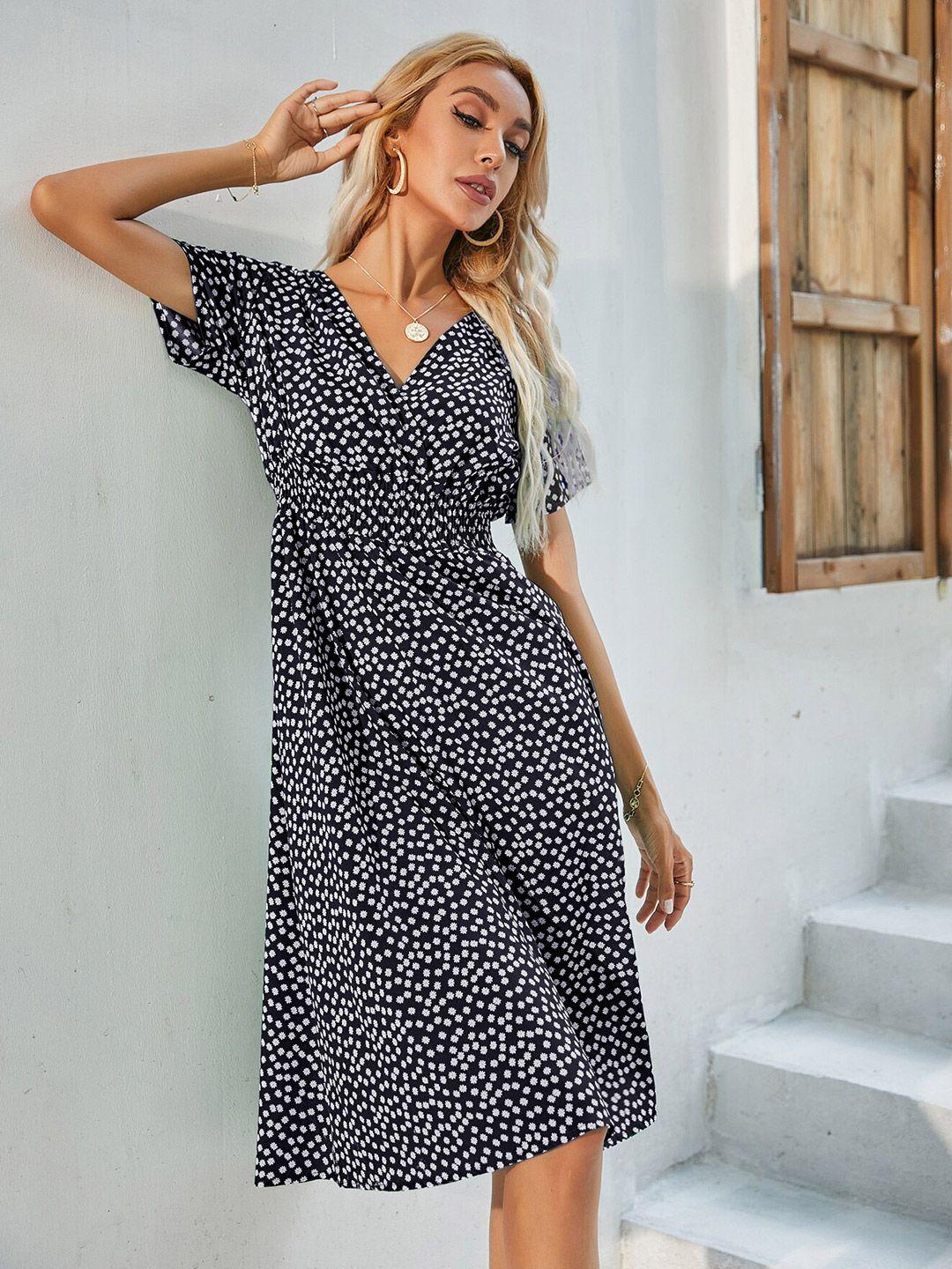 bostreet black & white abstract printed fit & flare dress