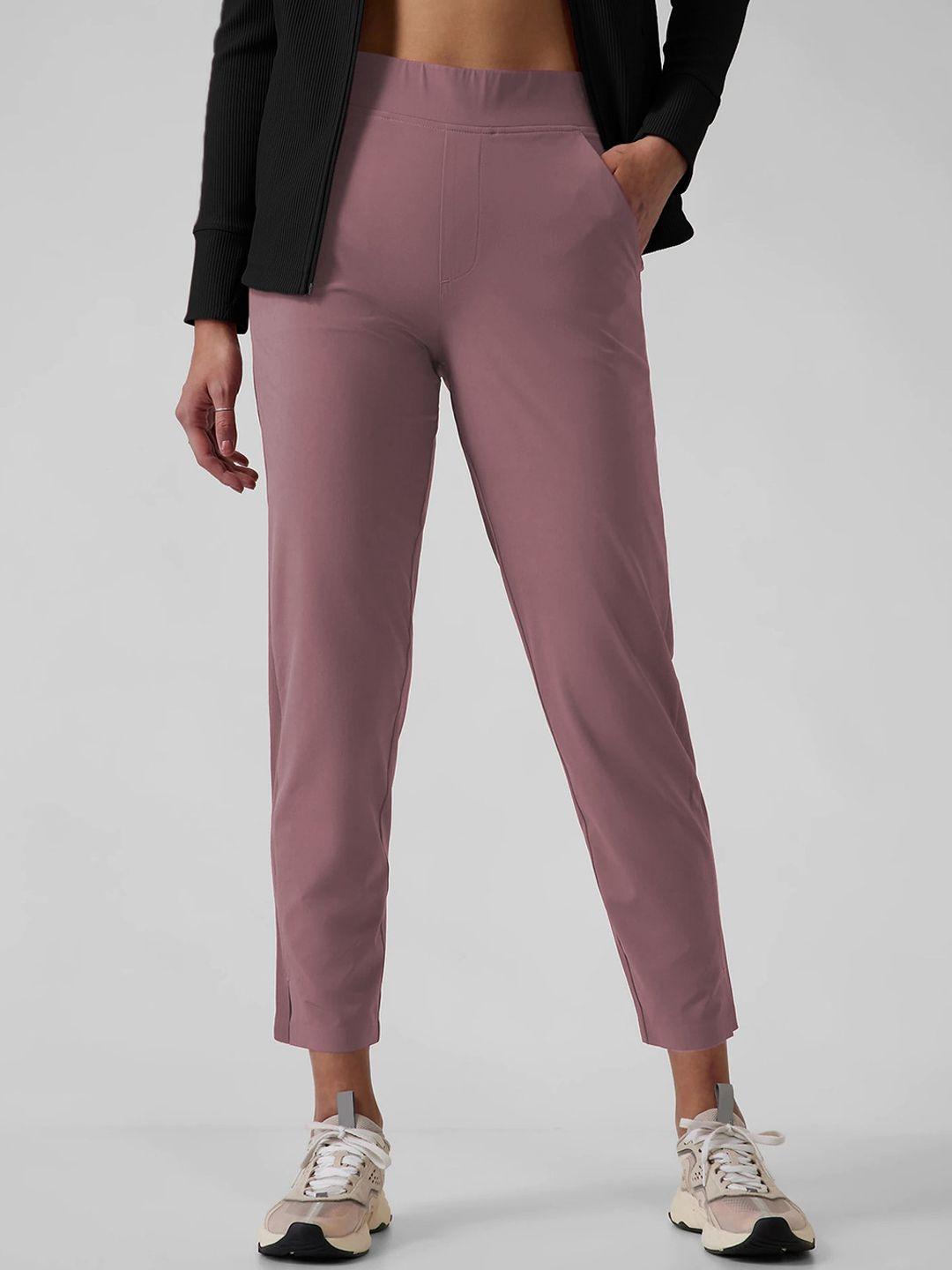 bostreet women lavender solid three quarter peg trousers