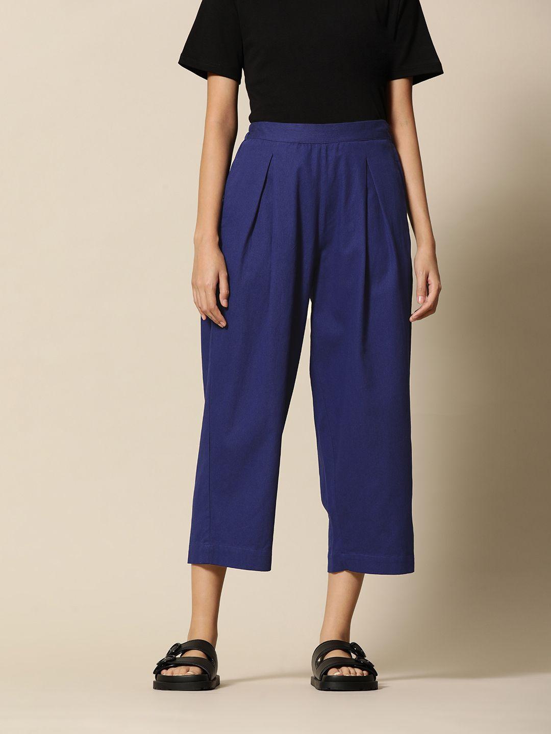 bower women navy blue solid premium cotton twill relaxed cropped trousers