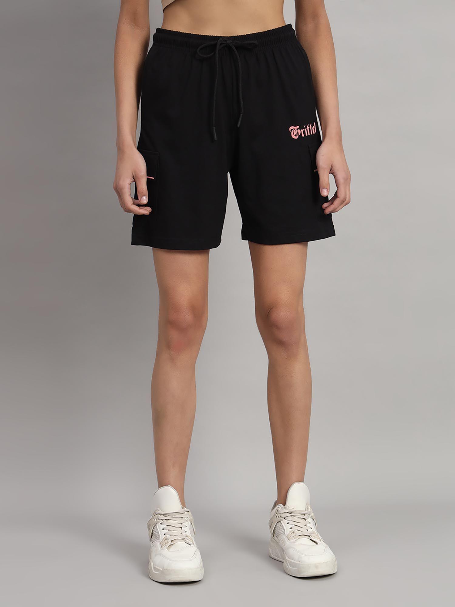 box pocket oversized loose fit black pink shorts