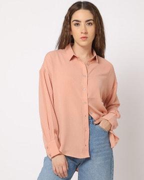 boxy fit shirt with spread collar