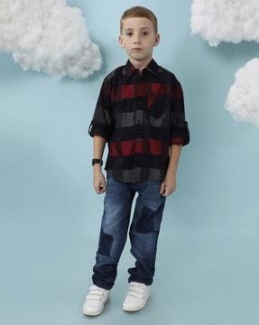 boy checked regular fit shirt with patch pocket