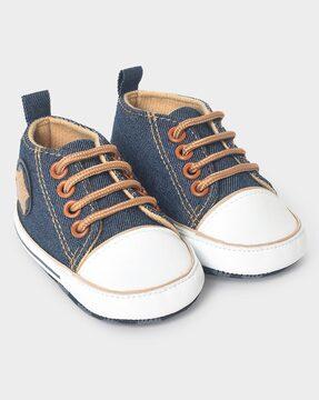 boy round-toe lace-up shoes