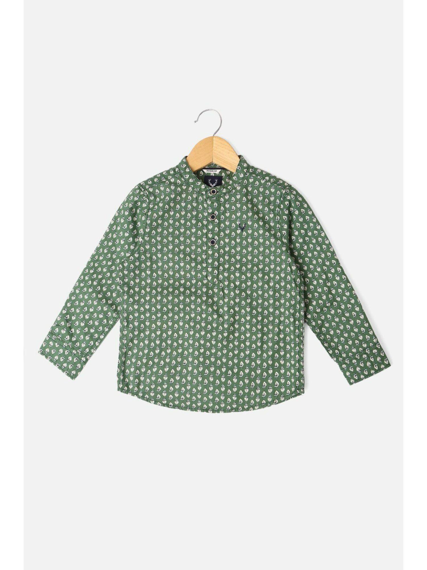 boys green regular fit print casual shirt