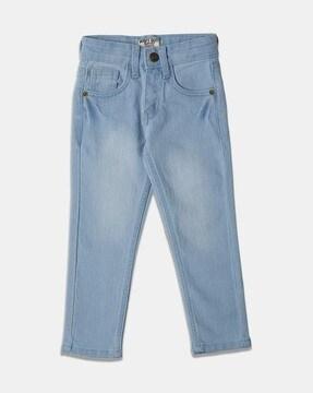boys relaxed fit jeans with 5-pocket styling