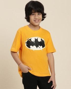 boys batman print regular fit t-shirt with short sleeves