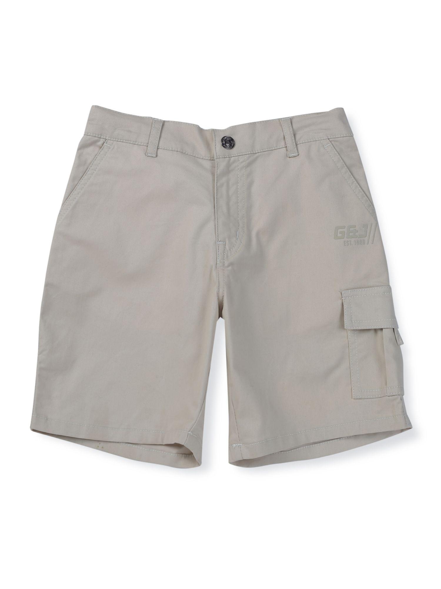 boys beige solid cotton elasticated shorts