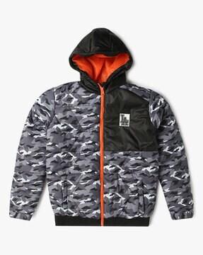 boys camouflage print puffer hooded jacket