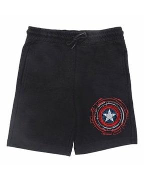 boys captain america print regular fit shorts