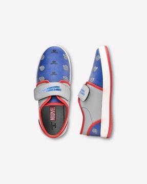 boys captain america print slip-on shoes