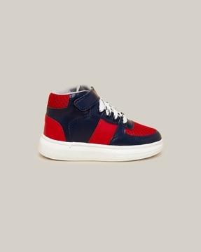 boys colourblock mid-top lace-up sneakers