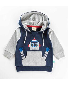 boys embroidered regular fit hoodie with full sleeves