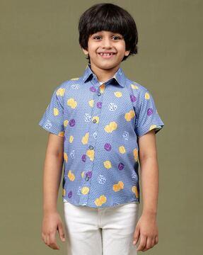 boys graphic print regular fit shirt