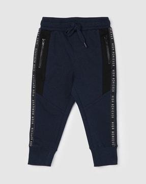 boys mid-rise joggers with contrast tapping
