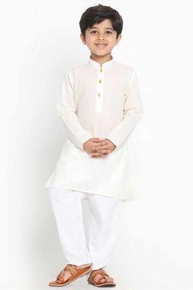 boys off white cotton blend kurta and pyjama set - cream